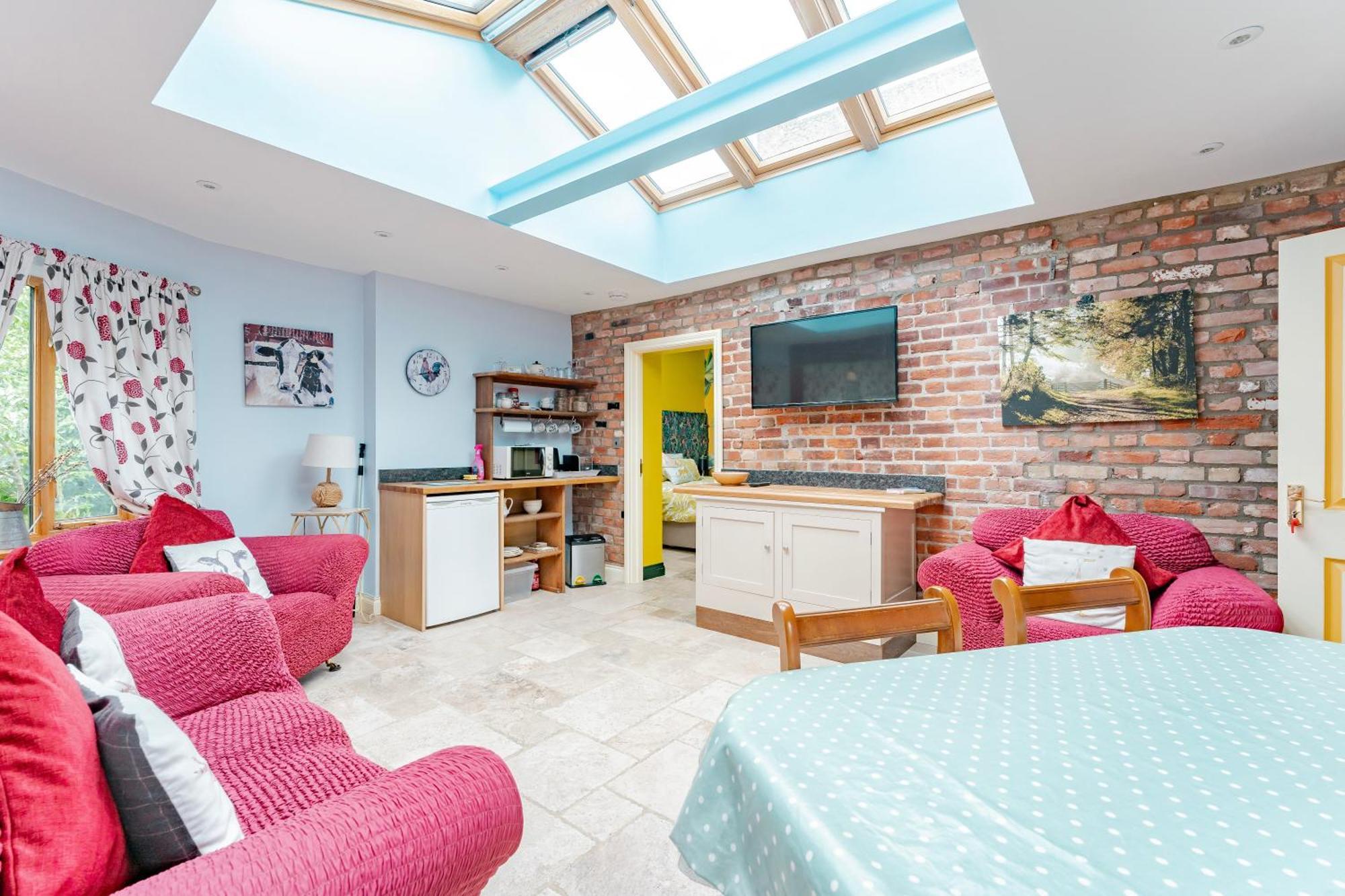 The Orangery - Bnb Suites Thurning  Bagian luar foto