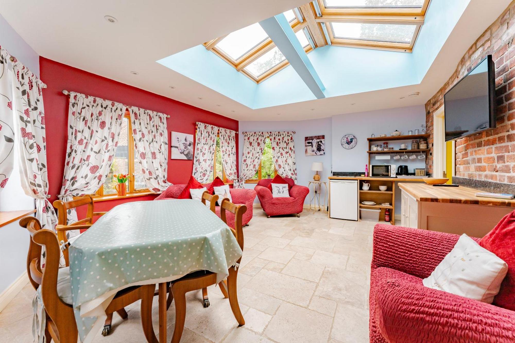 The Orangery - Bnb Suites Thurning  Bagian luar foto